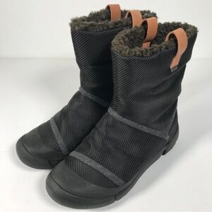 Clarks Black and Gray Winter Boots with Tan Details